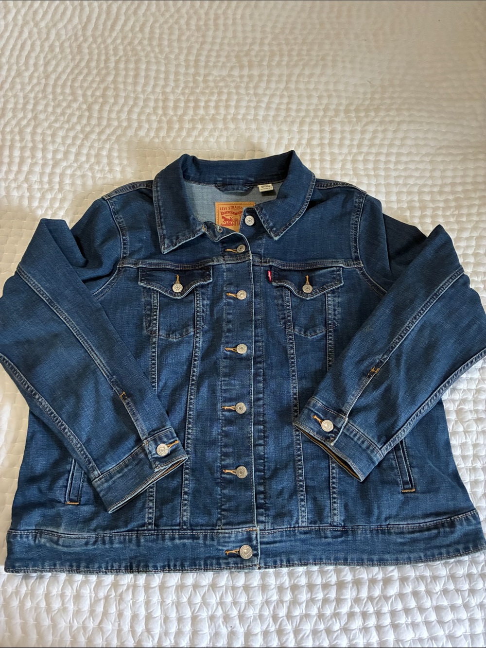 Levi's Women's Blue Denim Trucker Jacket